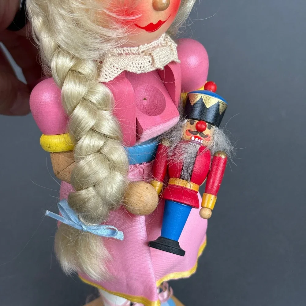 Vintage Holzkunst Christian Ulbricht Wooden Nutcracker 